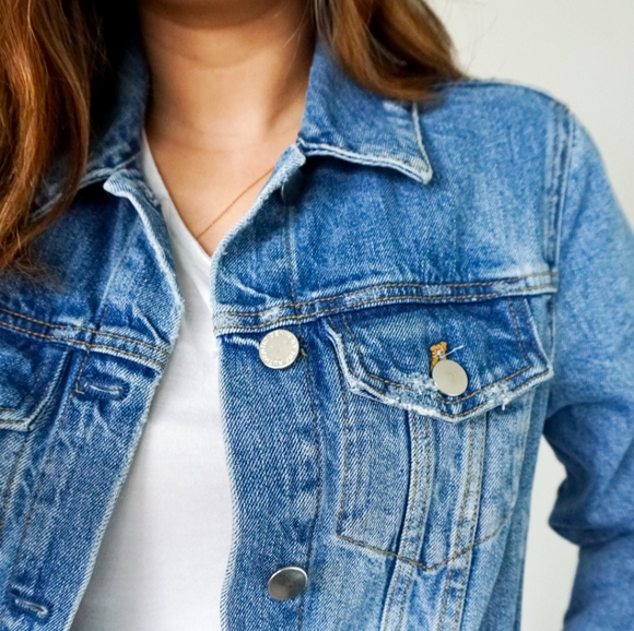 Zara Distressed Raw Hem Denim Jacket - Picture 4 of 6
